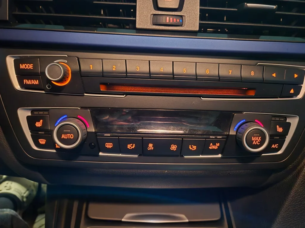 BMW 3 Series (F30) 320d M Performance Edition