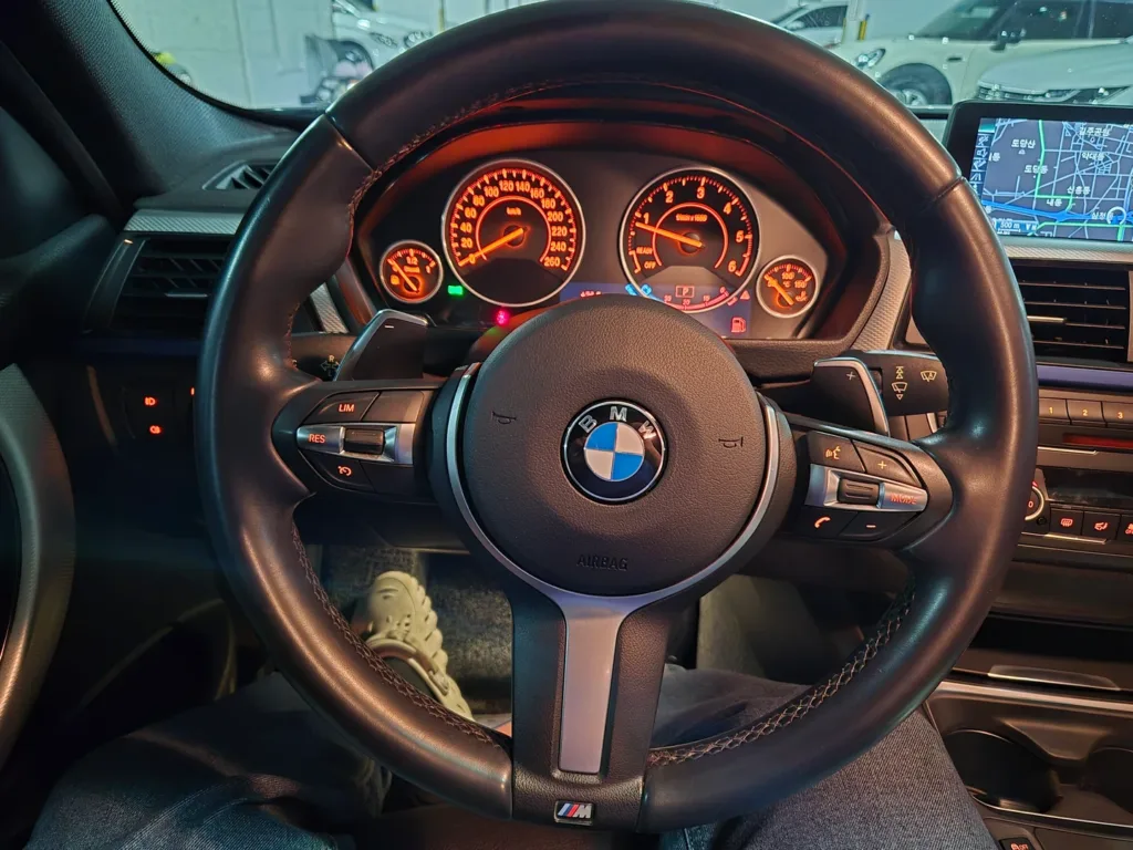 BMW 3 Series (F30) 320d M Performance Edition