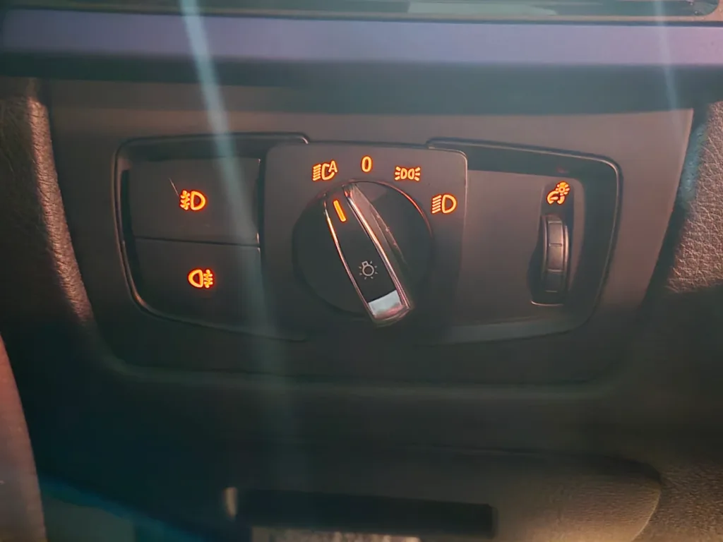 BMW 3 Series (F30) 320d M Performance Edition