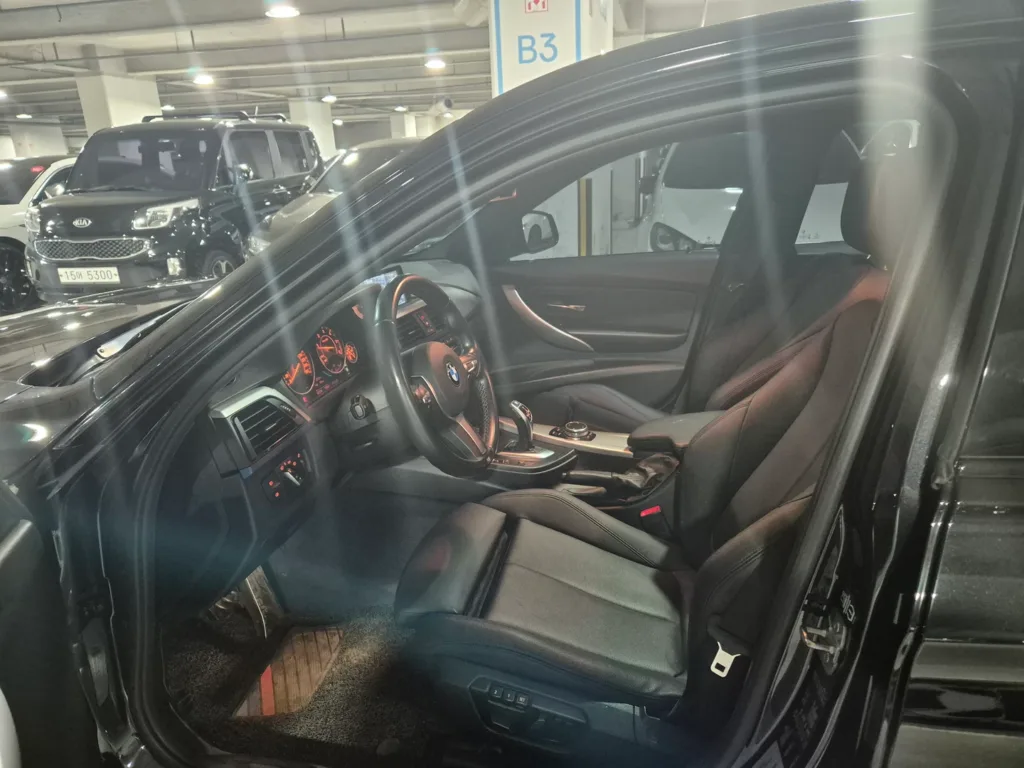 BMW 3 Series (F30) 320d M Performance Edition