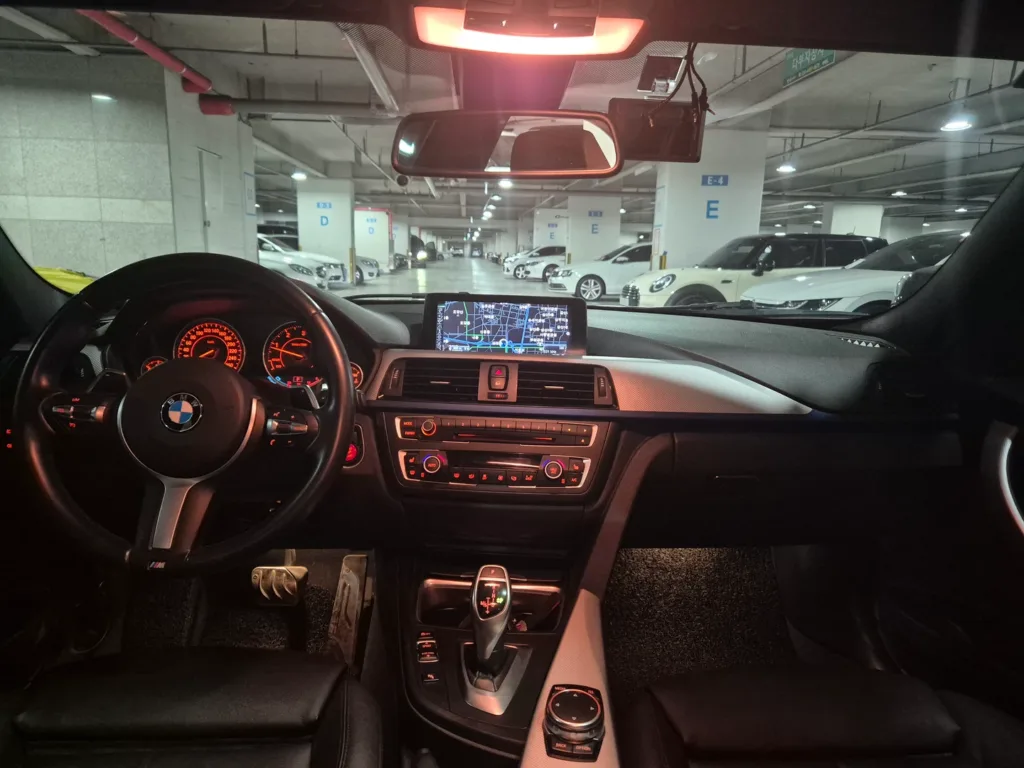 BMW 3 Series (F30) 320d M Performance Edition