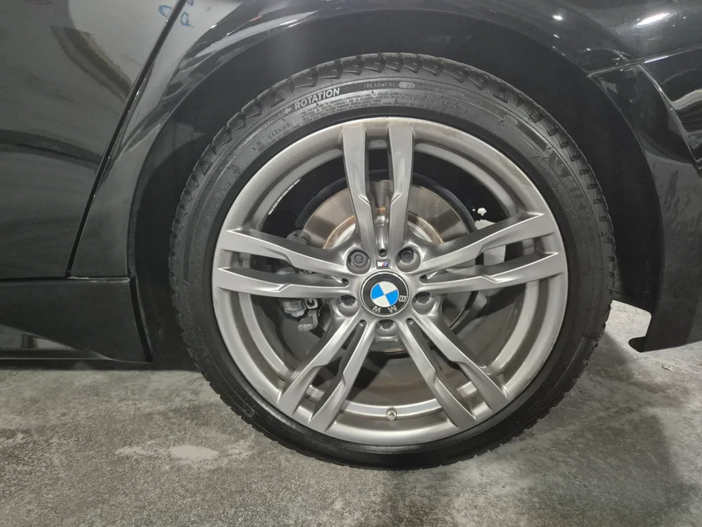 BMW 3 Series (F30) 320d M Performance Edition