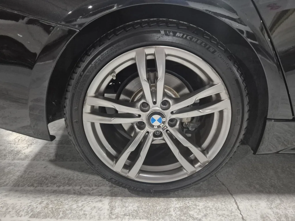BMW 3 Series (F30) 320d M Performance Edition