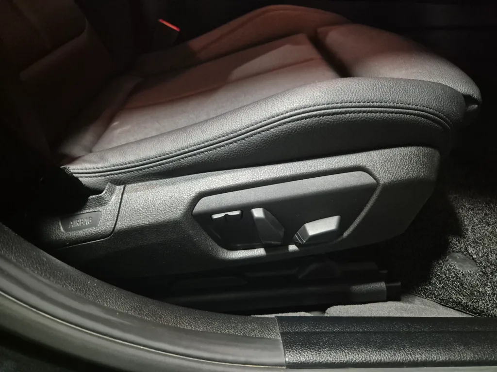 BMW 3 Series (F30) 320d M Performance Edition