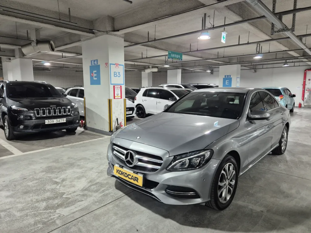 Mercedes-Benz C-Class (W205) C 220 BlueTEC Avantgarde