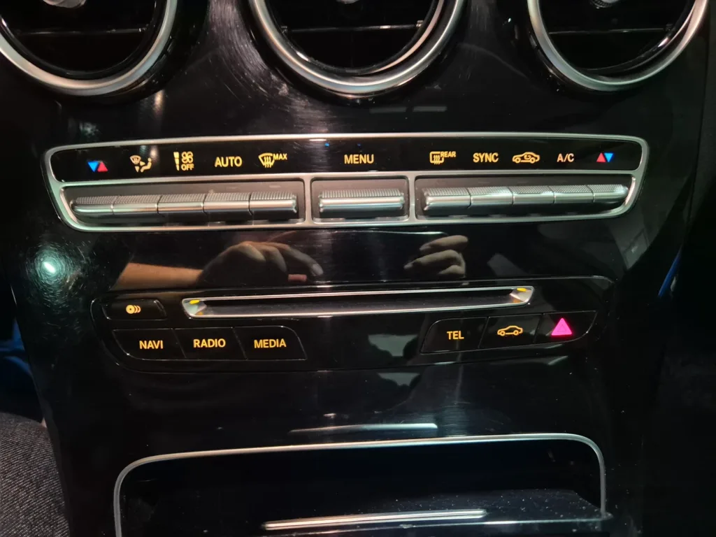 Mercedes-Benz C-Class (W205) C 220 BlueTEC Avantgarde