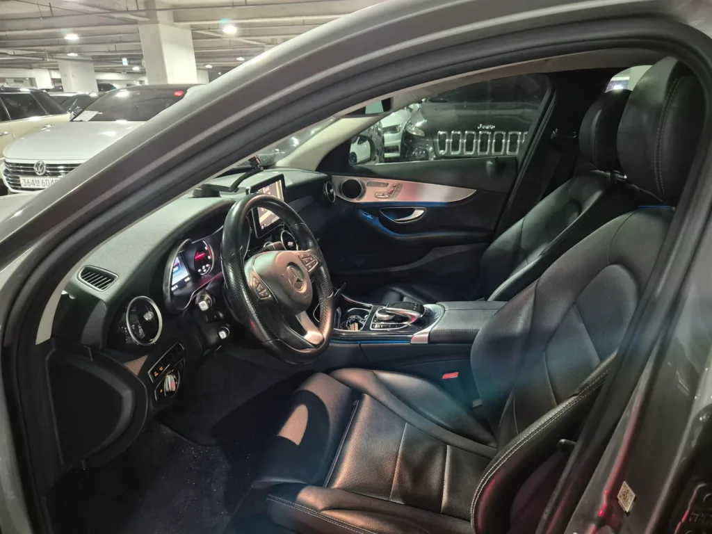 Mercedes-Benz C-Class (W205) C 220 BlueTEC Avantgarde