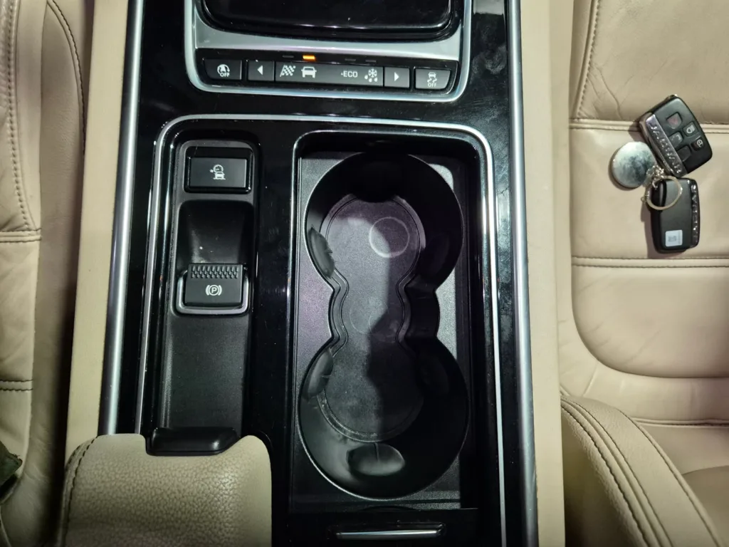 Jaguar XE 20d Prestige AWD