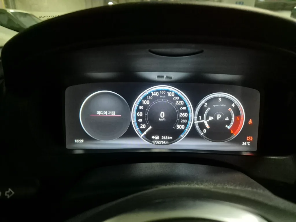 Jaguar XE 20d Prestige AWD