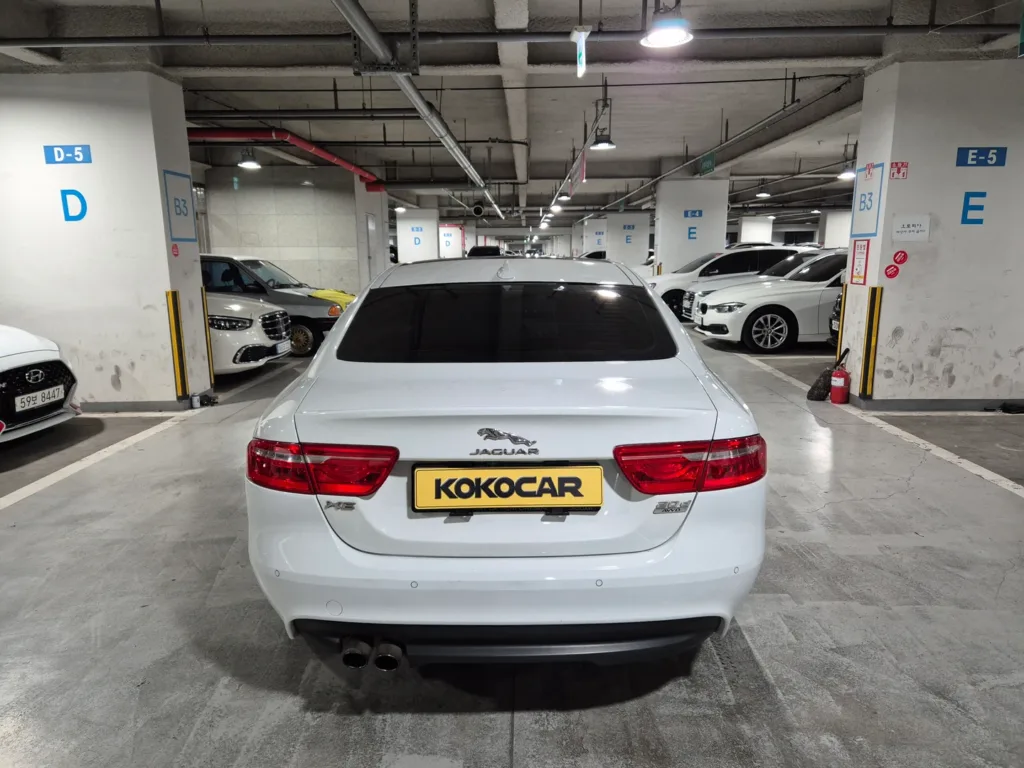 Jaguar XE 20d Prestige AWD