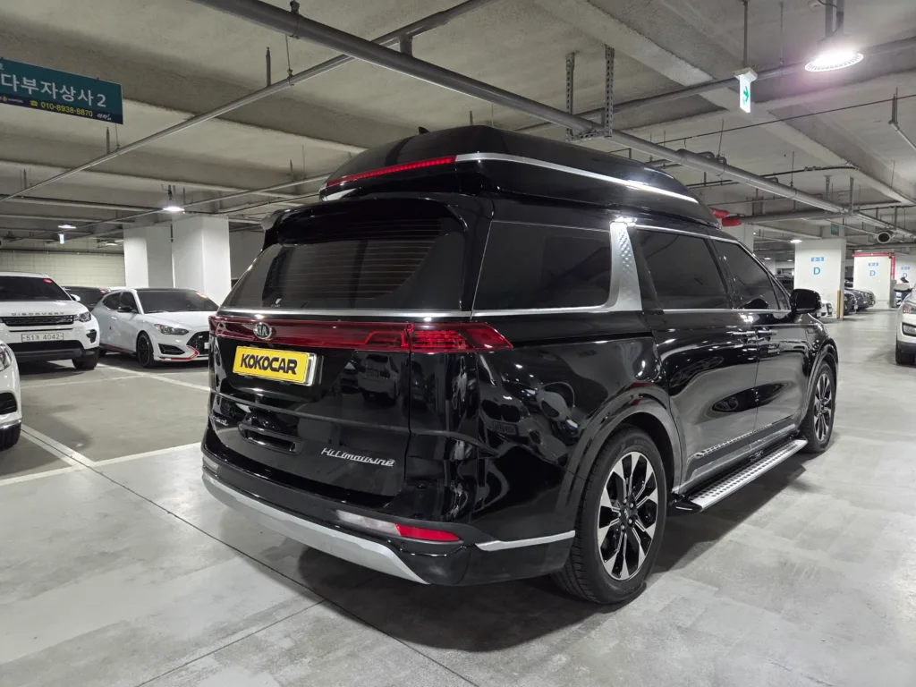 KIA Carnival 4th Generation Gasoline 7-Seater Hi-Limousine Signature