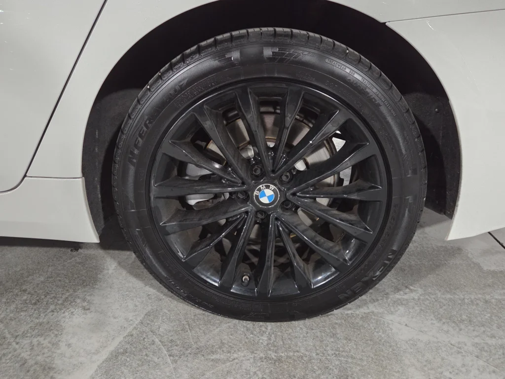 BMW 5 Series (G30) 520d Luxury Special Edition