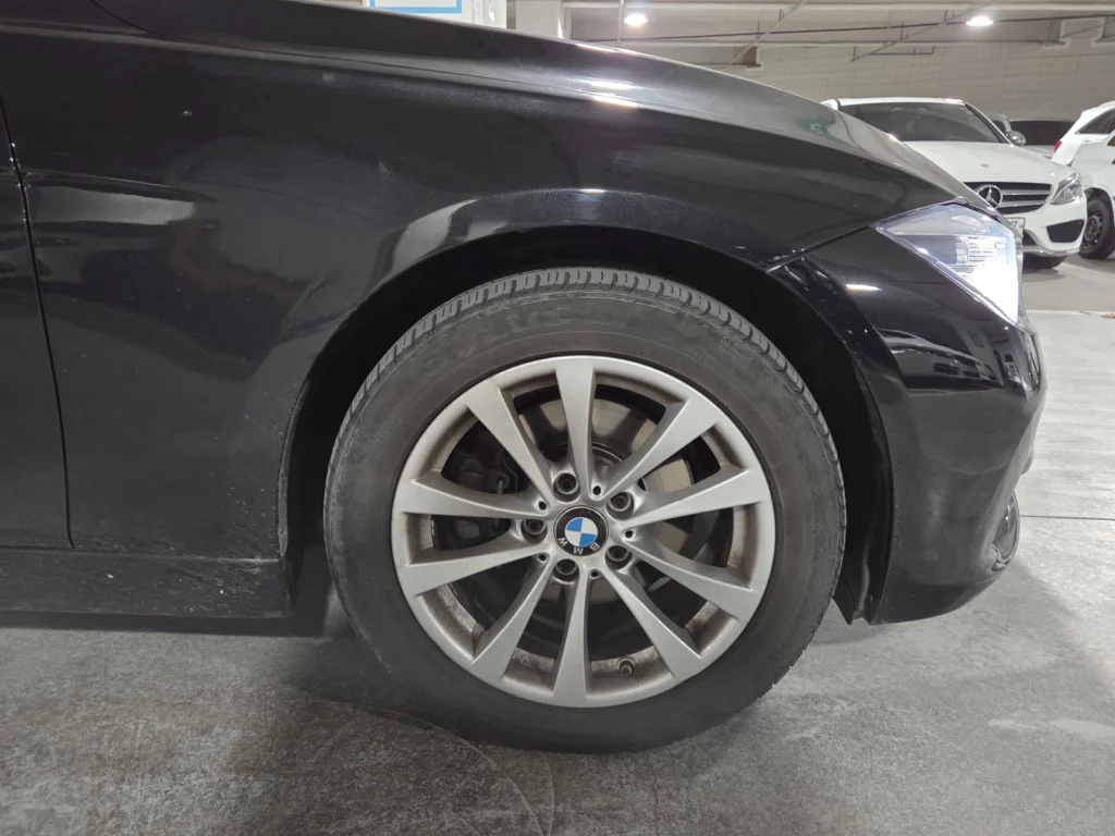 BMW 3 Series (F30) 320d