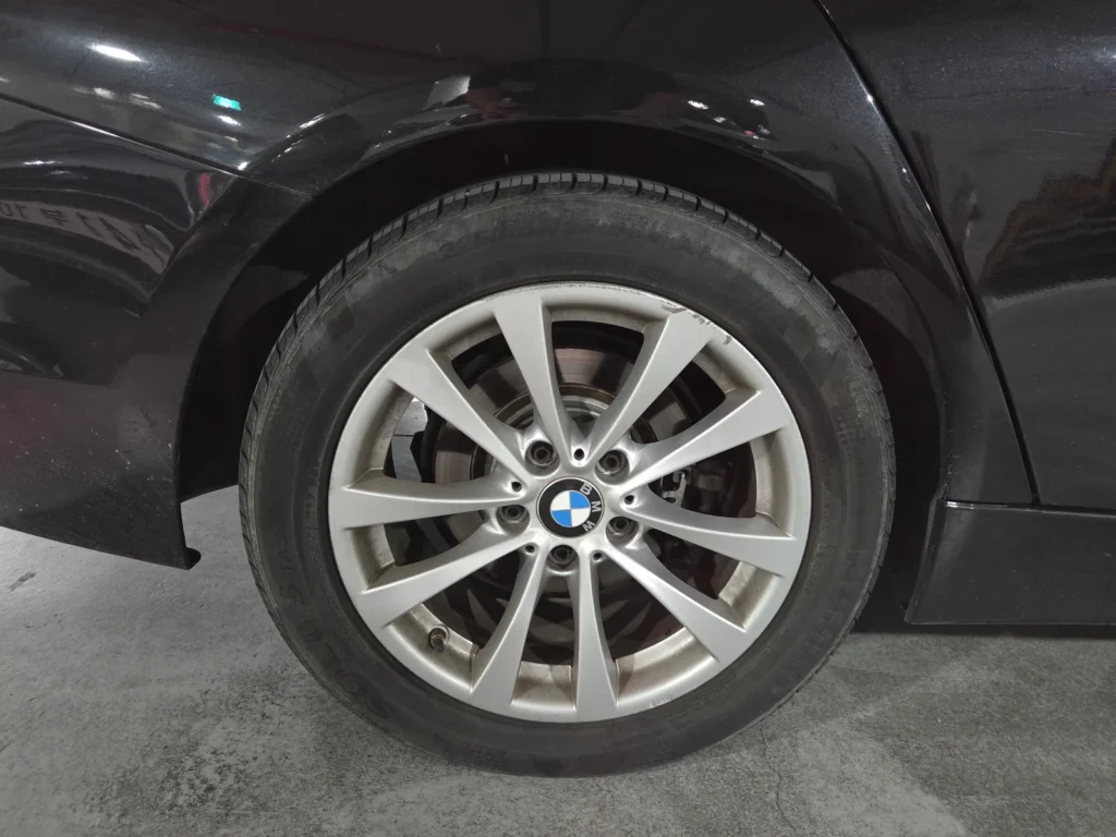 BMW 3 Series (F30) 320d