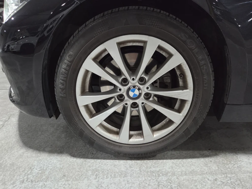 BMW 3 Series (F30) 320d