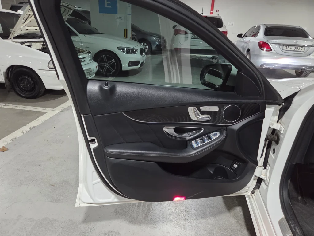 Benz C-Class W205 C250 d 4MATIC