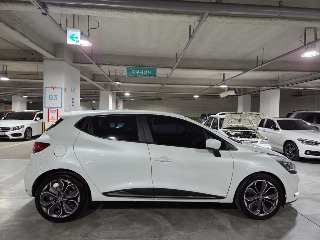 Renault-KoreaSamsung Clio Zen
