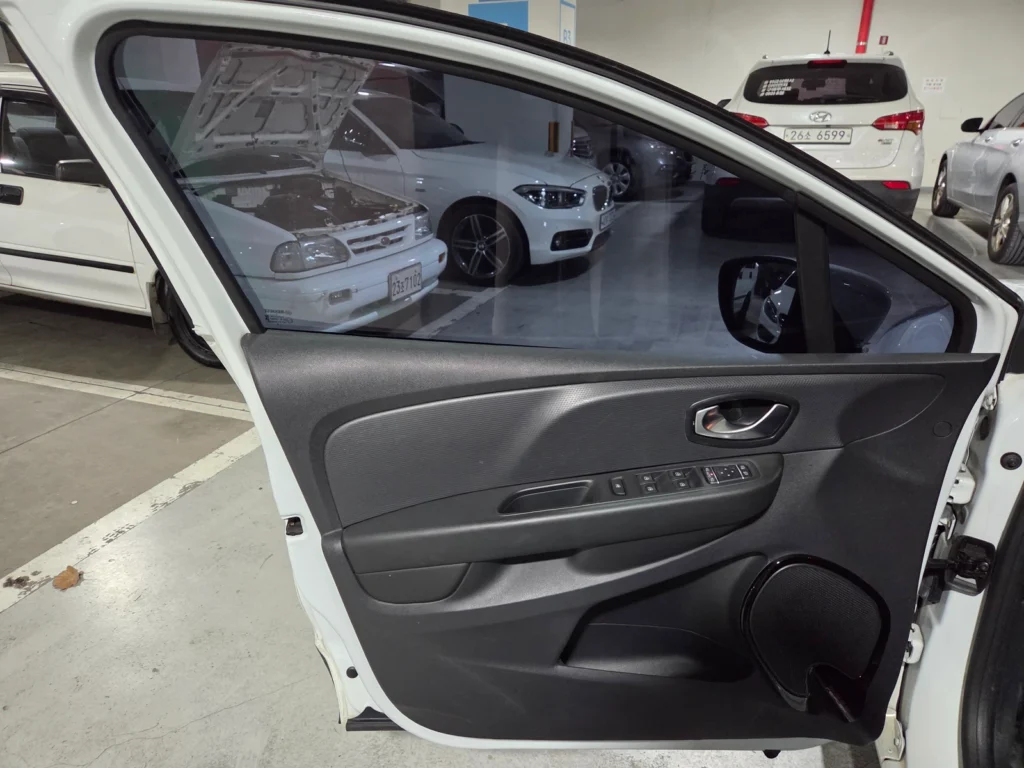 Renault-KoreaSamsung Clio Zen