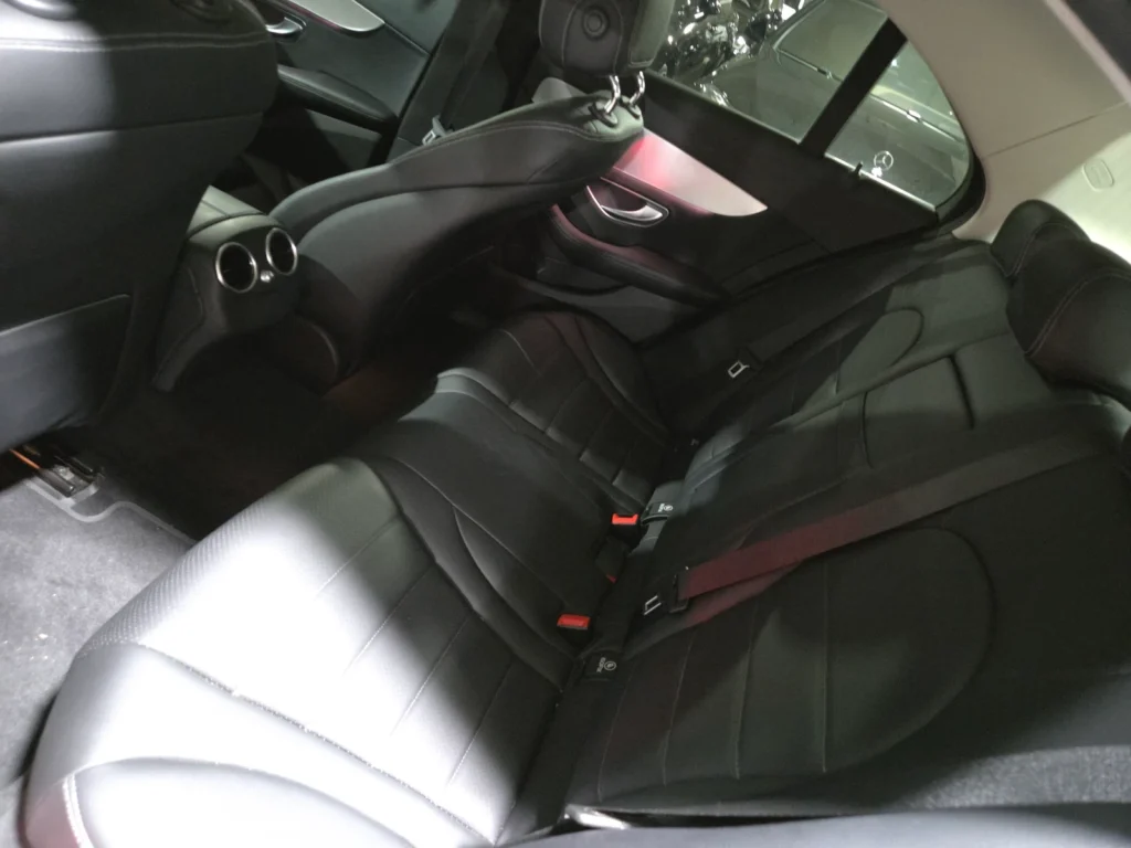 Benz C-Class W205 C220d Avantgarde