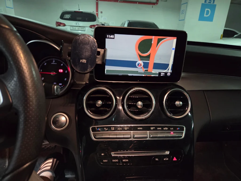 Benz C-Class W205 C220d Avantgarde