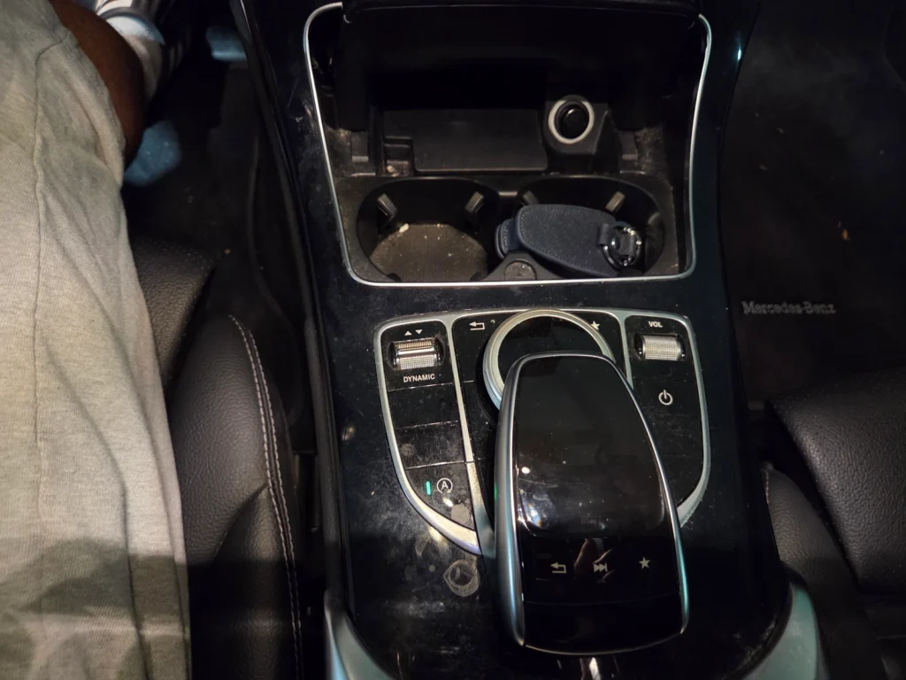 Benz C-Class W205 C220d Avantgarde