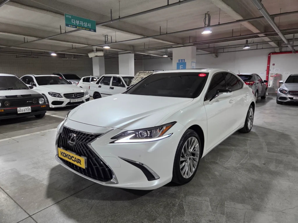 Lexus ES300h 7th generation Luxury Plus