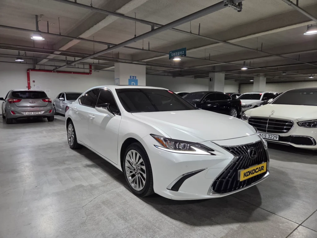 Lexus ES300h 7th generation Luxury Plus