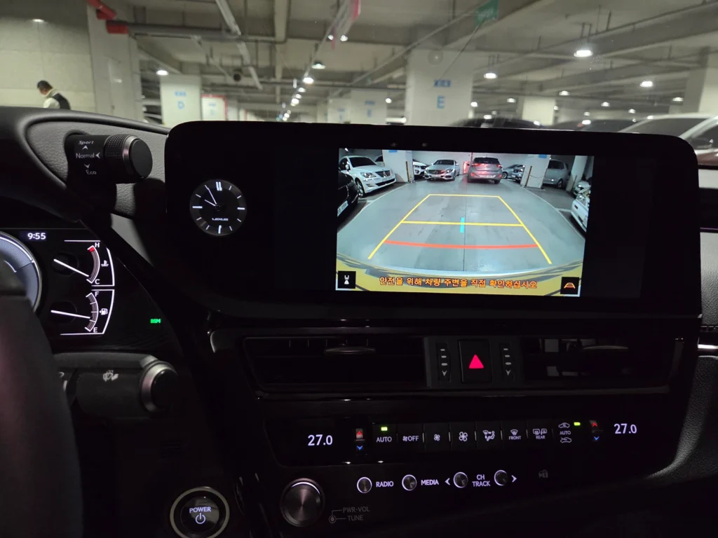 Lexus ES300h 7th generation Luxury Plus