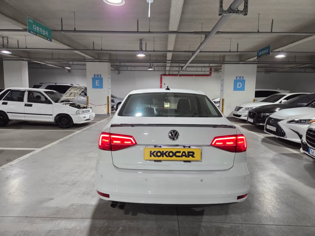 Volkswagen New Jetta 2.0 TDI BlueMotion Premium