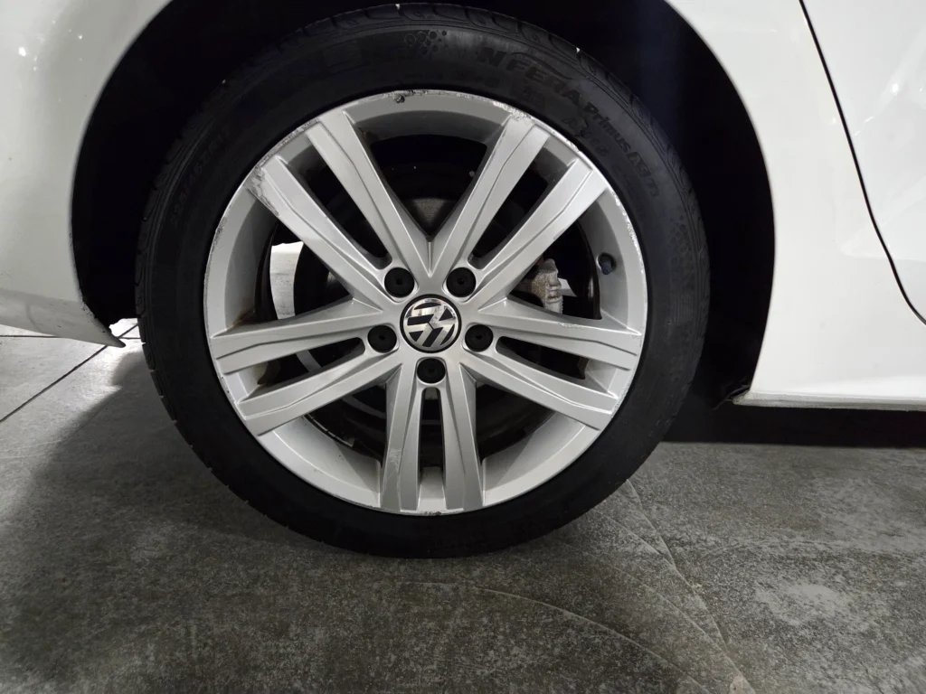 Volkswagen New Jetta 2.0 TDI BlueMotion Premium