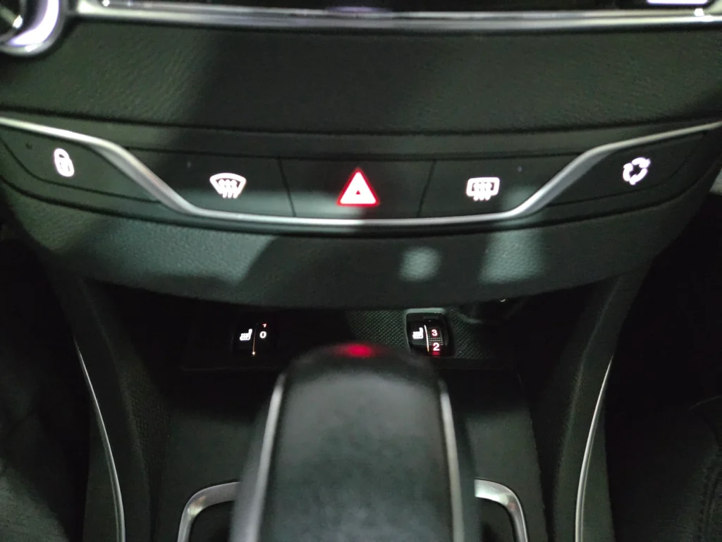 Peugeot 308 SW (2th Gen) 2.0 BlueHDi Active