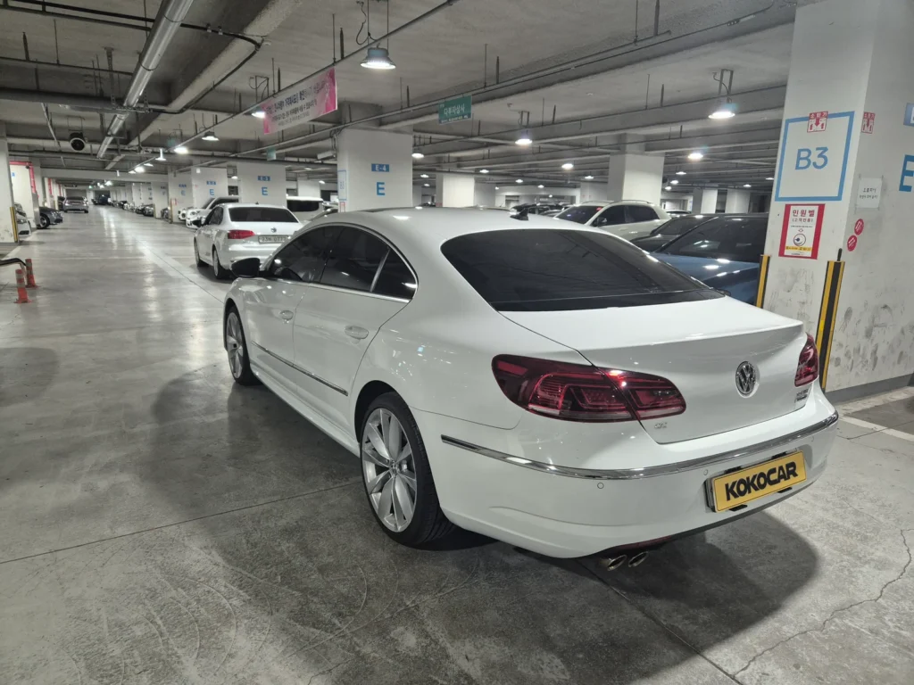 Volkswagen New CC 2.0 TDI BlueMotion R-Line