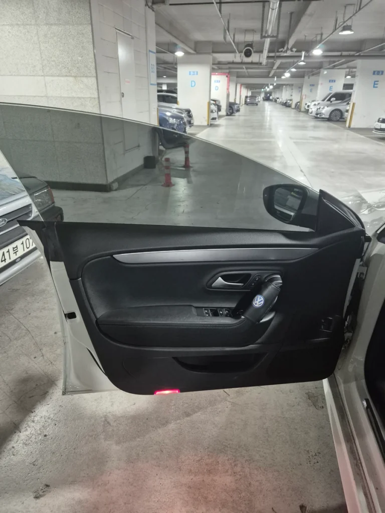 Volkswagen New CC 2.0 TDI BlueMotion R-Line