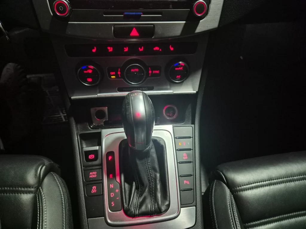 Volkswagen New CC 2.0 TDI BlueMotion R-Line