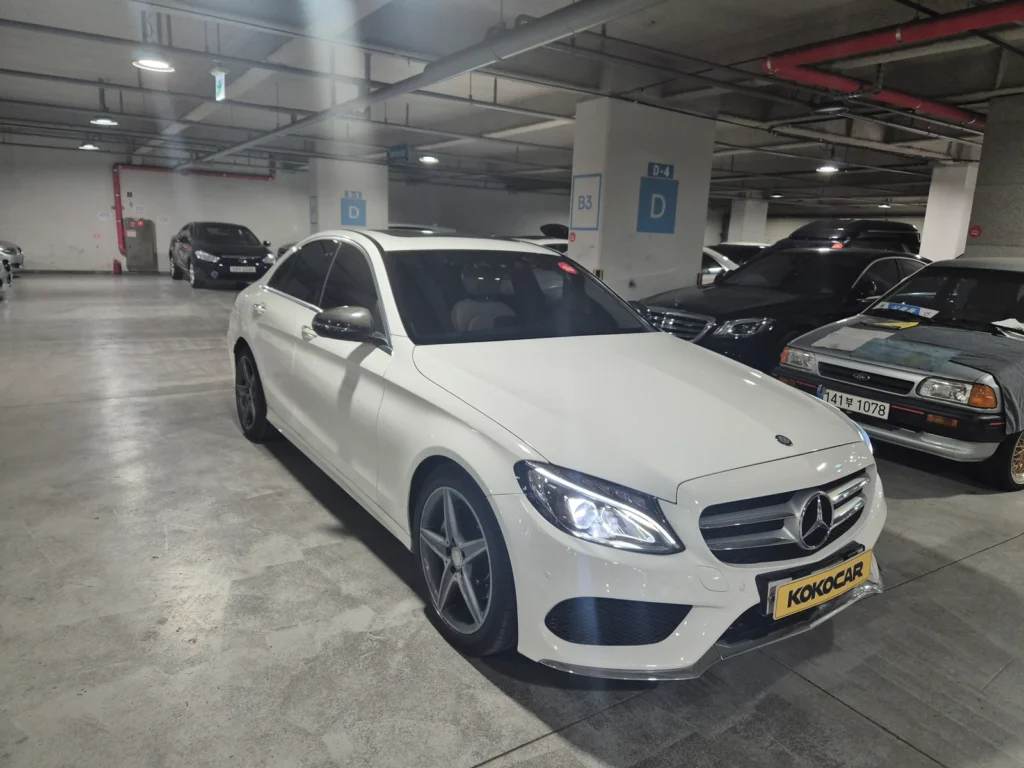 Benz C-Class W205 C220d Avantgarde