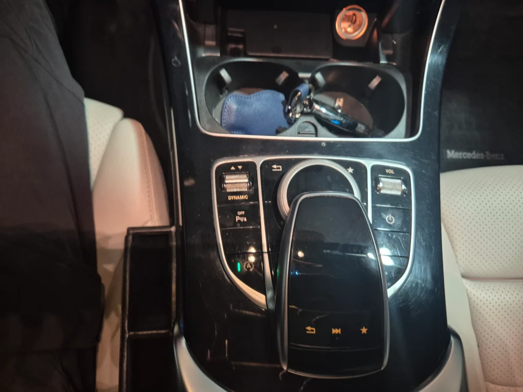 Benz C-Class W205 C220d Avantgarde