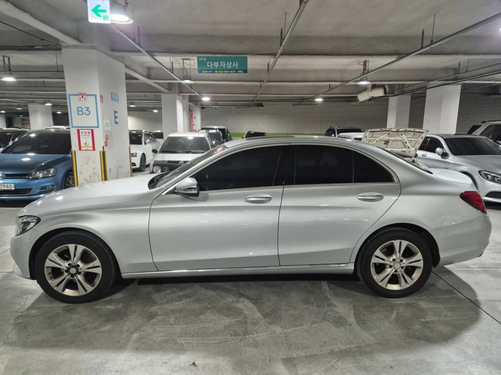 Benz C-Class W205 C220 d 4MATIC