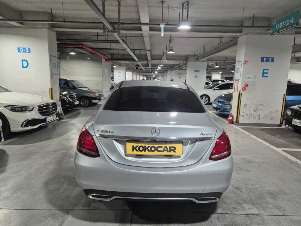 Benz C-Class W205 C220 d 4MATIC