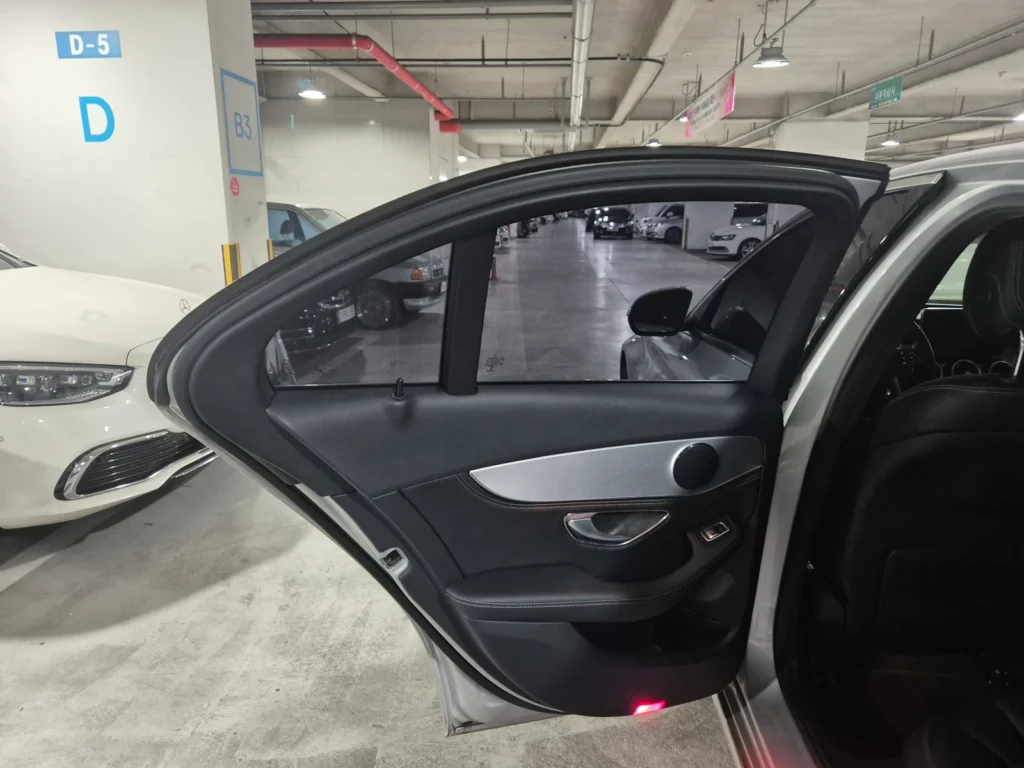 Benz C-Class W205 C220 d 4MATIC