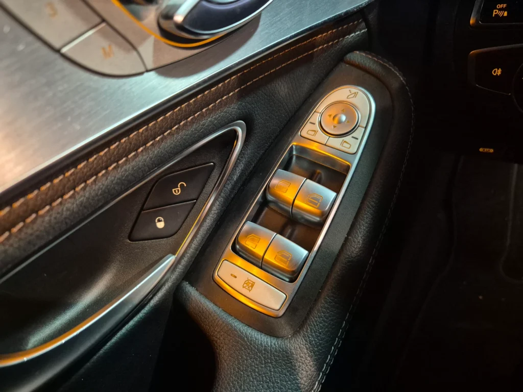 Benz C-Class W205 C220 d 4MATIC