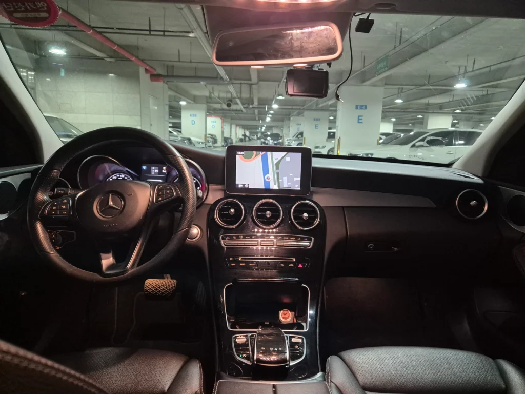 Benz C-Class W205 C220 d 4MATIC