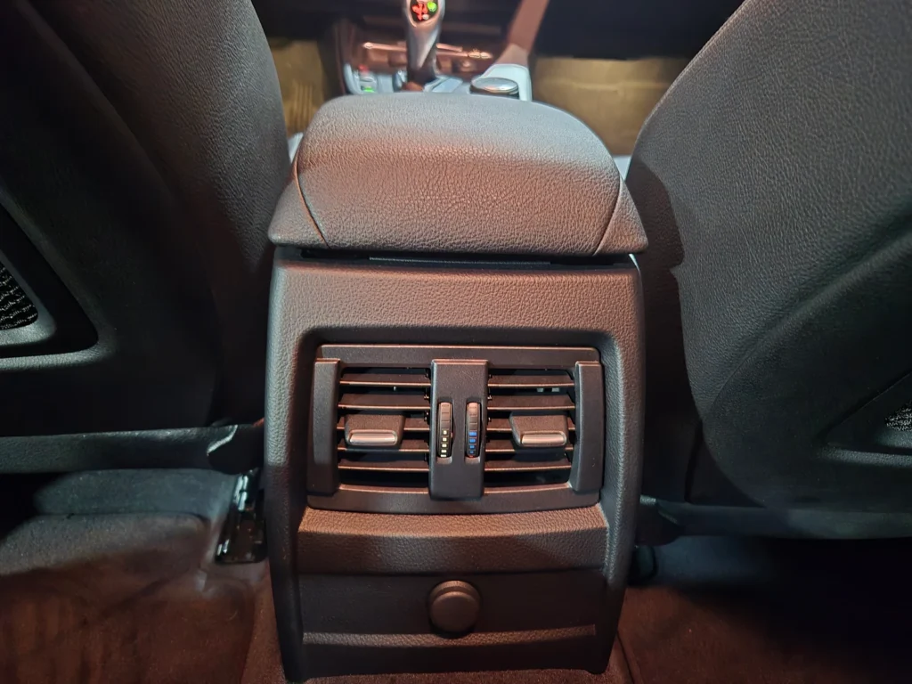 BMW 3 Series (F30) 320d M Performance Edition