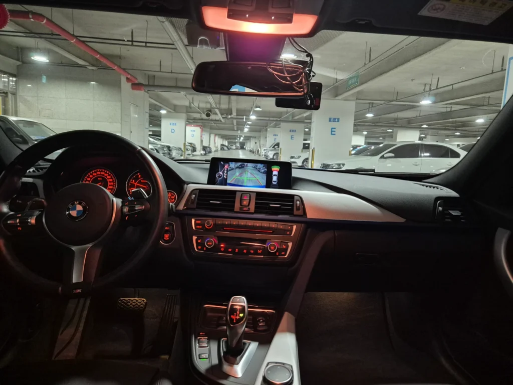 BMW 3 Series (F30) 320d M Performance Edition