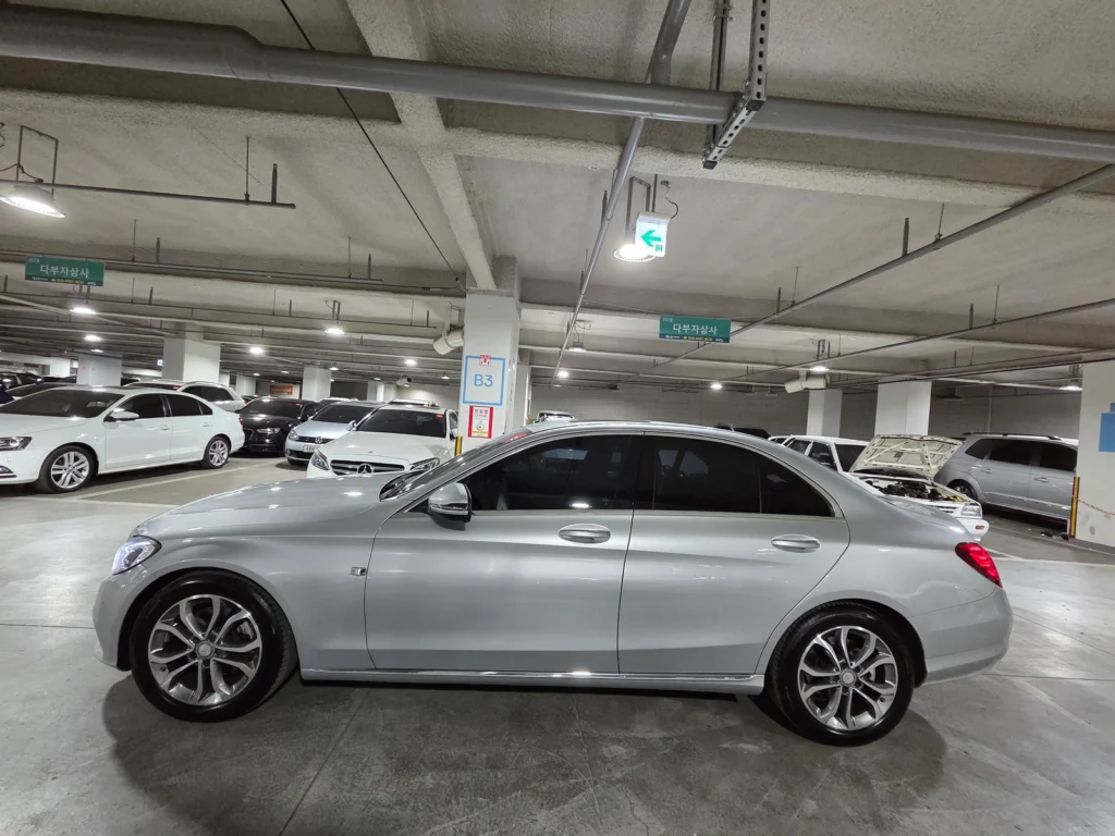 Benz C-Class W205 C220 d Avantgarde