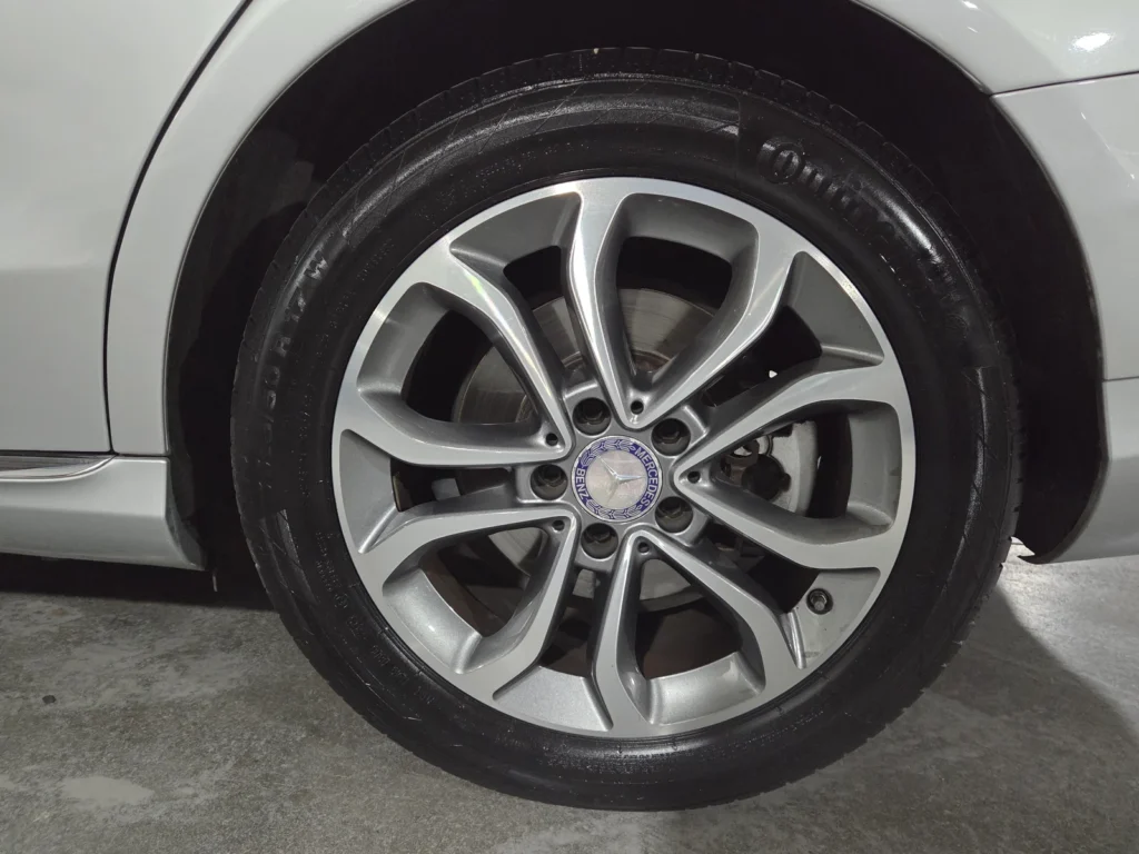 Benz C-Class W205 C220 d Avantgarde