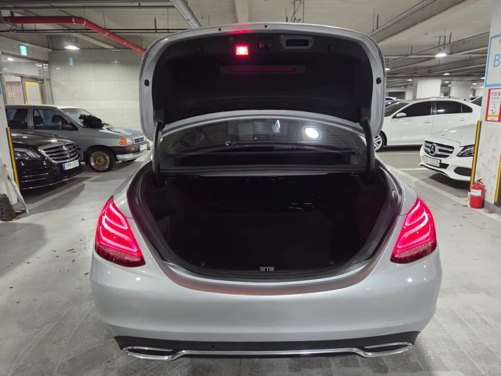 Benz C-Class W205 C220 d Avantgarde