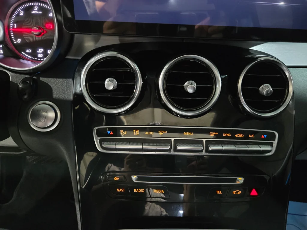 Benz C-Class W205 C220 d Avantgarde