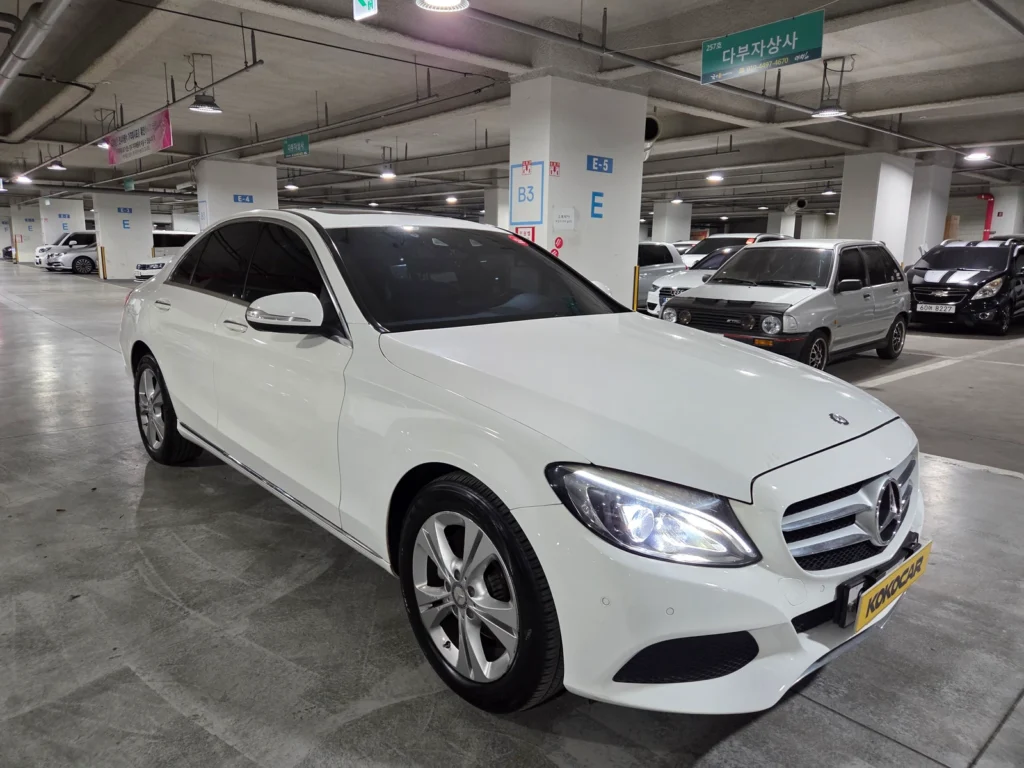 Benz C-Class W205 C220 d 4MATIC