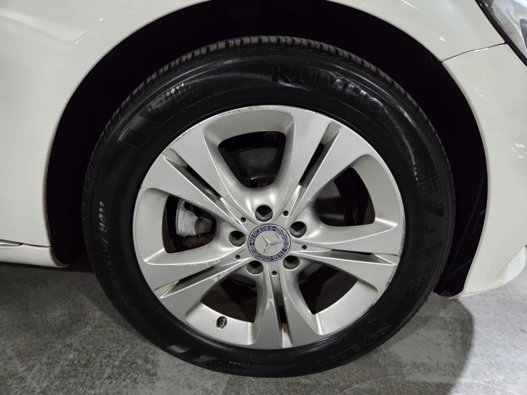 Benz C-Class W205 C220 d 4MATIC