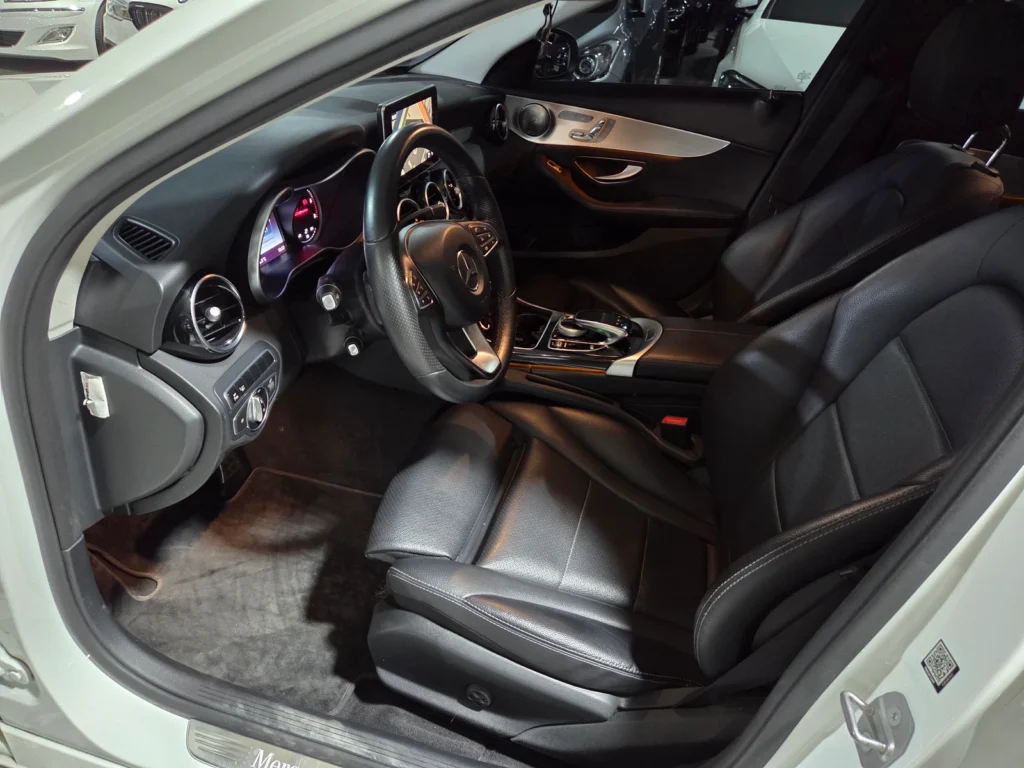 Benz C-Class W205 C220 d 4MATIC